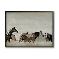 Konjska obitelj ždrijebe, životinje na ispaši i insekti fotografija u crnom okviru umjetnički ispis na zidu
